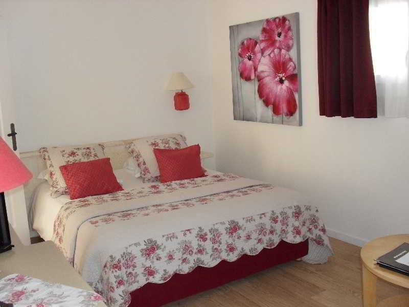 Val Baussenc, The Originals Relais Otel Maussane les Alpilles Dış mekan fotoğraf