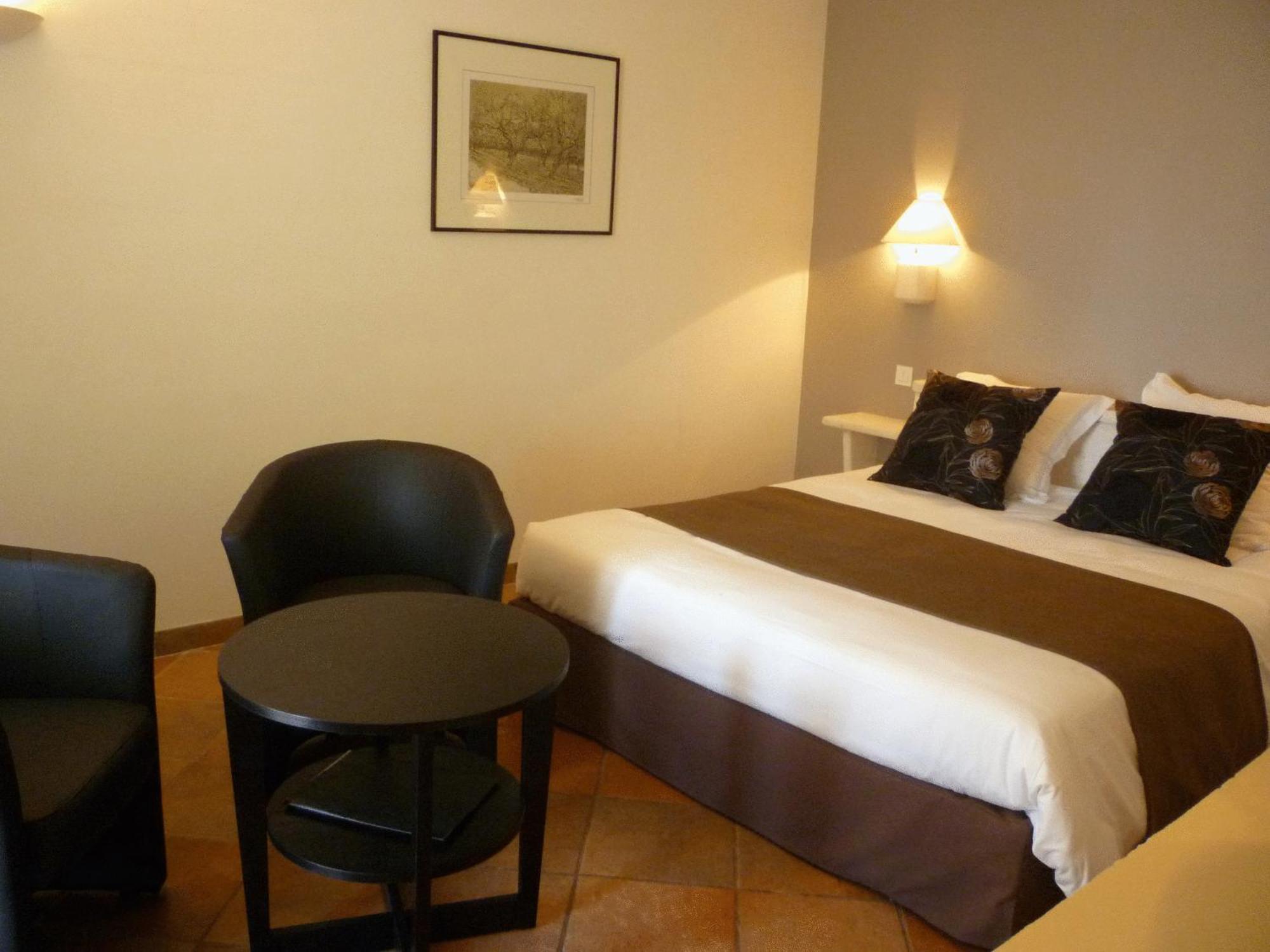 Val Baussenc, The Originals Relais Otel Maussane les Alpilles Dış mekan fotoğraf