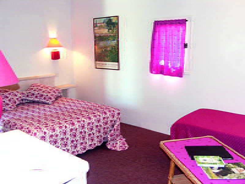Val Baussenc, The Originals Relais Otel Maussane les Alpilles Dış mekan fotoğraf