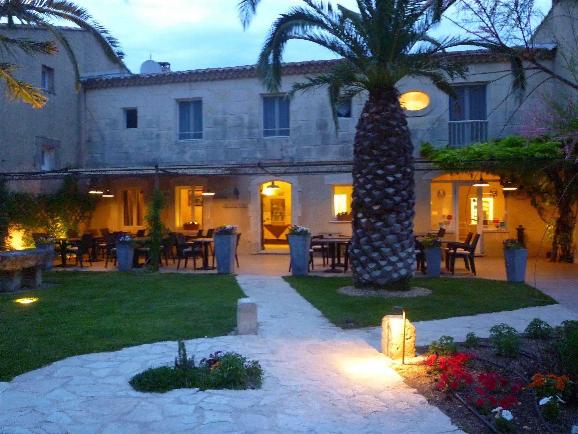 Val Baussenc, The Originals Relais Otel Maussane les Alpilles Dış mekan fotoğraf